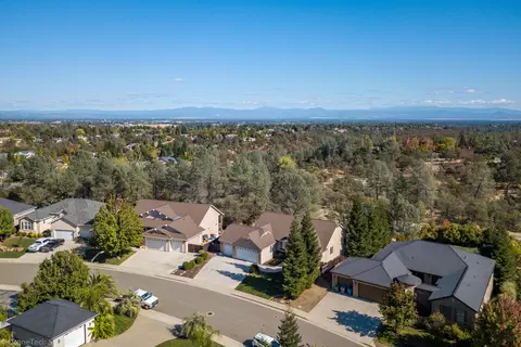 4637 Nantucket Dr, Redding, CA 96001 photo 33