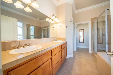 4637 Nantucket Dr, Redding, CA 96001 photo 20
