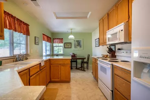 202 Buckhorn Walk, Redding, CA 96003 photo 7