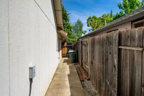 202 Buckhorn Walk, Redding, CA 96003 photo 30