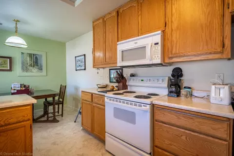 202 Buckhorn Walk, Redding, CA 96003 photo 9