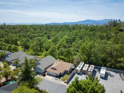 202 Buckhorn Walk, Redding, CA 96003 photo 37