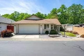 202 Buckhorn Walk, Redding, CA 96003 photo 1
