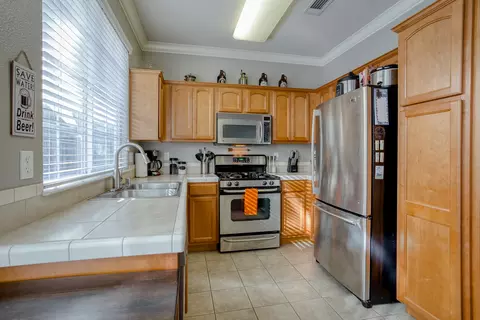 2348 Shining Star Way, Redding, CA 96003 photo 8