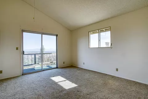 15825 Highland Cir, Redding, CA 96001 photo 31