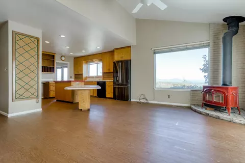 15825 Highland Cir, Redding, CA 96001 photo 21