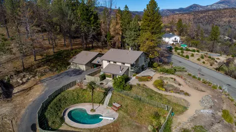 15825 Highland Cir, Redding, CA 96001 photo 1