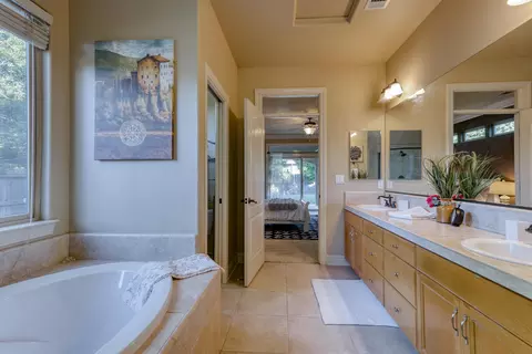 2814 Madison River Dr, Redding, CA 96002 photo 25