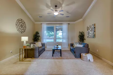2814 Madison River Dr, Redding, CA 96002 photo 5