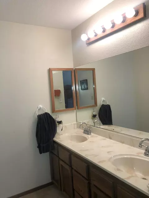 2860 Uranium, Redding, CA 96002 photo 25