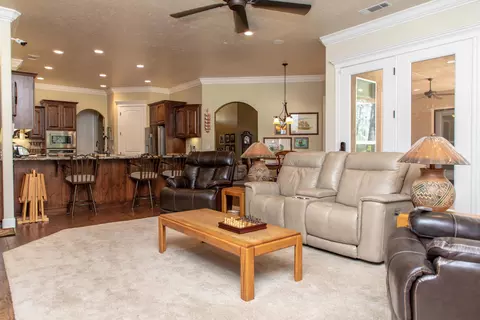 13219 Tierra Oaks Dr, Redding, CA 96003 photo 14