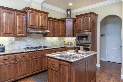 13219 Tierra Oaks Dr, Redding, CA 96003 photo 12
