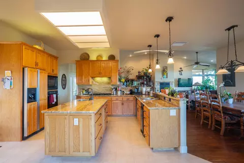 21401 Albatross Way, Redding, CA 96003 photo 9