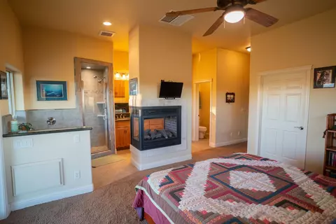 21401 Albatross Way, Redding, CA 96003 photo 19