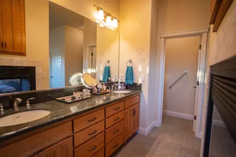 21401 Albatross Way, Redding, CA 96003 photo 21