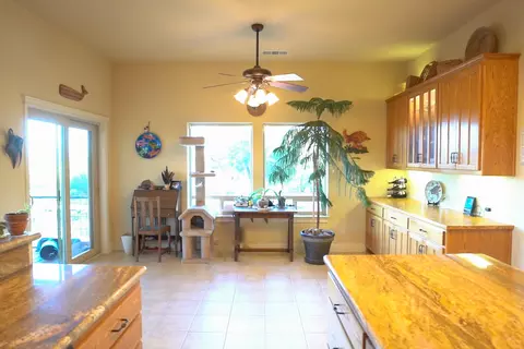 21401 Albatross Way, Redding, CA 96003 photo 13