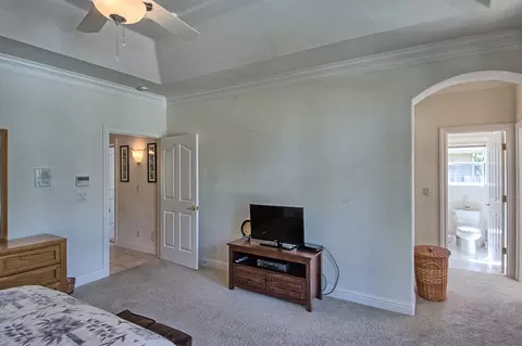 2304 Dream St, Redding, CA 96001 photo 28
