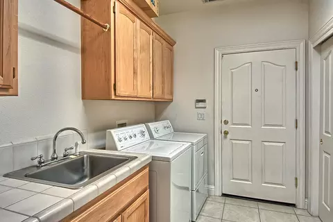 2304 Dream St, Redding, CA 96001 photo 35