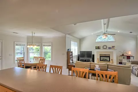 2304 Dream St, Redding, CA 96001 photo 23