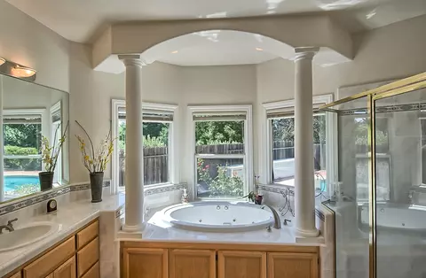 2304 Dream St, Redding, CA 96001 photo 29