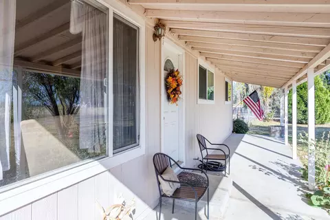 21708 Sacramento Ave, Red Bluff, CA 96080 photo 4