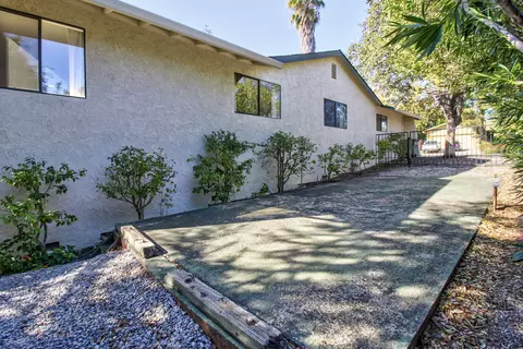 3375 Golden Heights Dr, Redding, CA 96003 photo 34