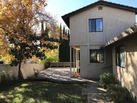 698 Cream Bush Way, Redding, CA 96003 photo 1