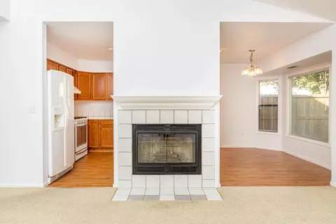 2202 Candlewood Dr, Redding, CA 96003 photo 9