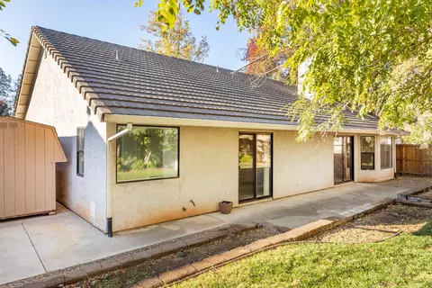 2202 Candlewood Dr, Redding, CA 96003 photo 37