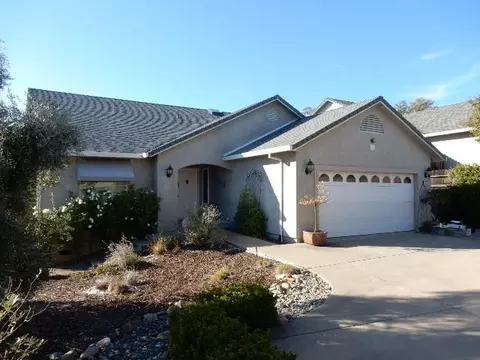 793 Volcano View Trl, Redding, CA 96003 photo 1