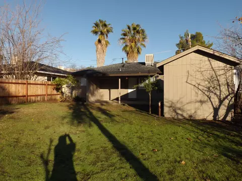 1725 Roanoke Ave, Redding, CA 96001 photo 23