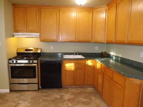 1725 Roanoke Ave, Redding, CA 96001 photo 15