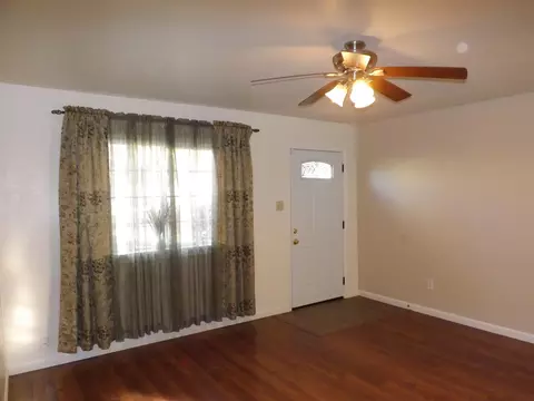 1725 Roanoke Ave, Redding, CA 96001 photo 6