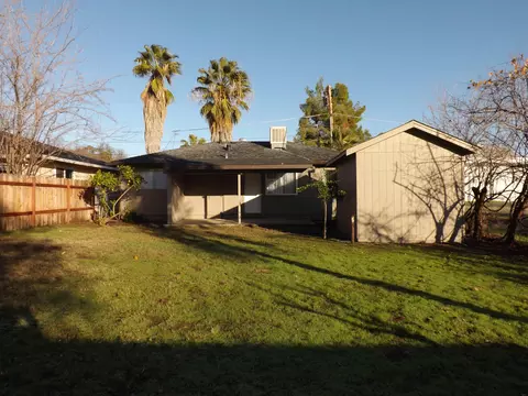 1725 Roanoke Ave, Redding, CA 96001 photo 24