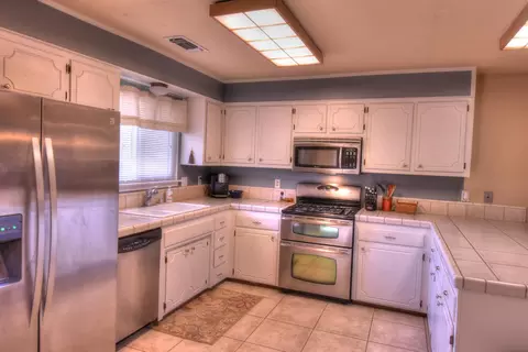 486 Rivella Vista Dr, Redding, CA 96001 photo 9