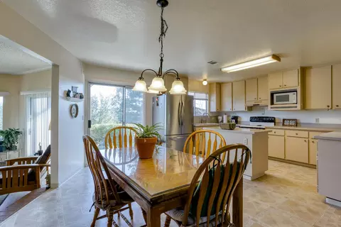 9057 Stillwater Rd, Redding, CA 96002 photo 12