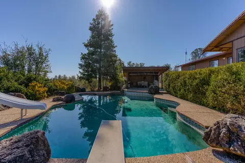 9057 Stillwater Rd, Redding, CA 96002 photo 6