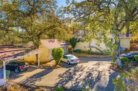 1195 Magnolia Ave, Redding, CA 96001 photo 1
