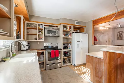 1195 Magnolia Ave, Redding, CA 96001 photo 8