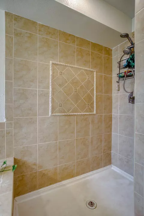 9562 Ink Dr, Redding, CA 96003 photo 37