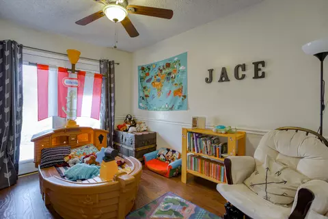 9562 Ink Dr, Redding, CA 96003 photo 23