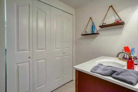 9562 Ink Dr, Redding, CA 96003 photo 25