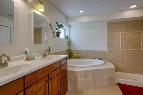 9562 Ink Dr, Redding, CA 96003 photo 35