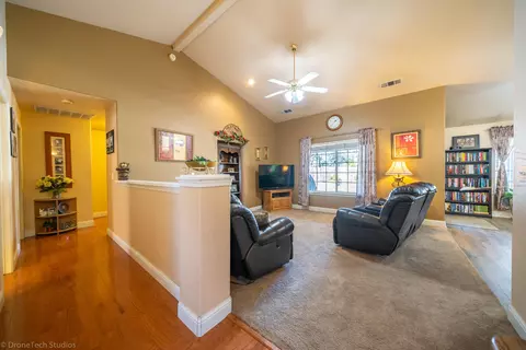 4626 Corita Pl, Redding, CA 96001 photo 8