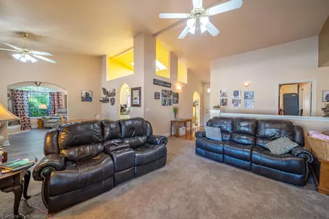 4626 Corita Pl, Redding, CA 96001 photo 11