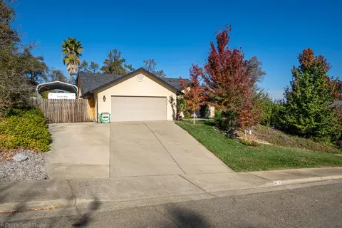4626 Corita Pl, Redding, CA 96001 photo 2