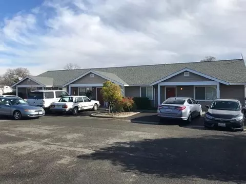 1786 Collyer Dr, Redding, CA 96003 photo 3