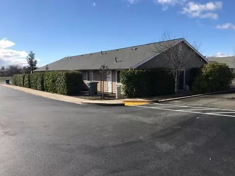 1786 Collyer Dr, Redding, CA 96003 photo 2