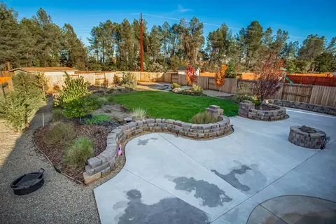 3408 Lemurian Rd, Redding, CA 96002 photo 3