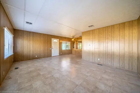 4533 White River Dr, Redding, CA 96003 photo 7